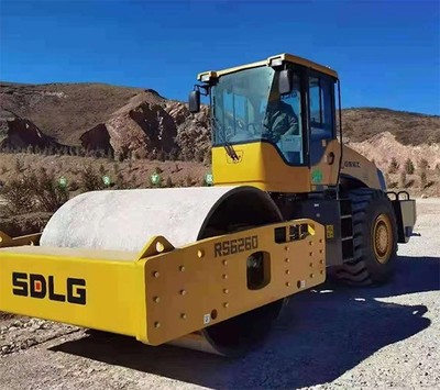 4台不够,再来8台！临工道机在绿色矿山绽放异彩